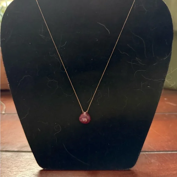 Elegant Ruby Pendant Necklace - Picture 1 of 1